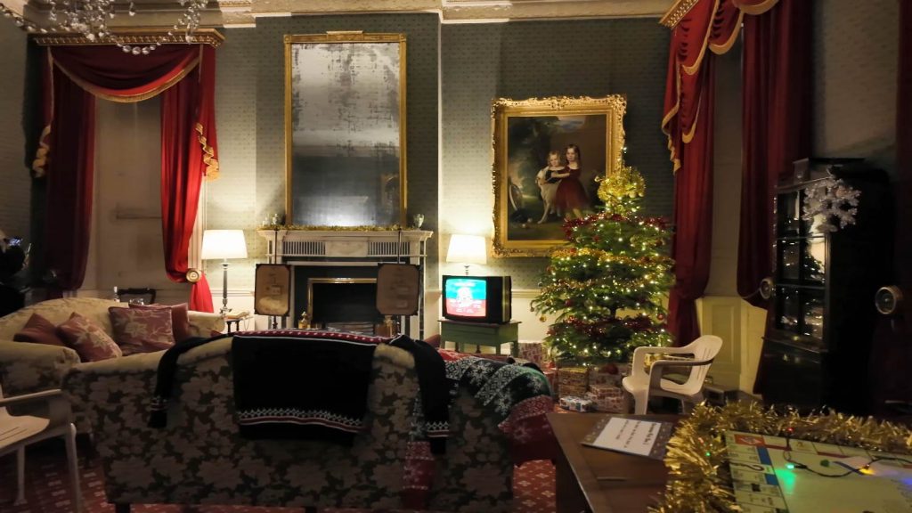 Christmas at Hanbury Hall in Worcestershire 04